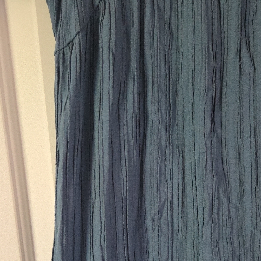 Blue Ribbed Dress - Picture 2 of 3